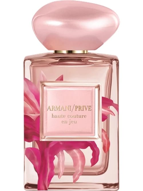 Haute Couture En Jeu by Armani Privé