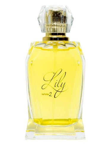 Lily Numero 2 by Liliana Deschamps
