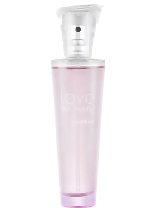 Love Her Madly Breathless by Revlon
