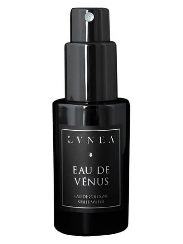 Eau de Vénus by Lvnea