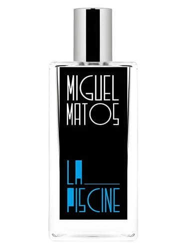 La Piscine by Miguel Matos