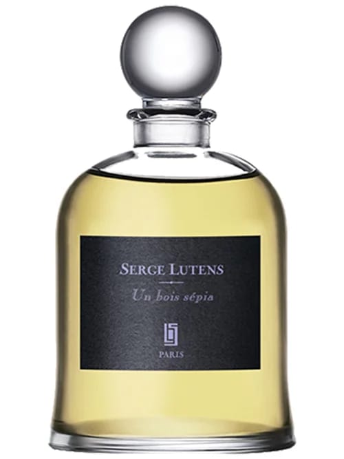 Un Bois Sépia by Serge Lutens