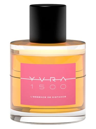 1500 - L'Essence de Distance by Yvra